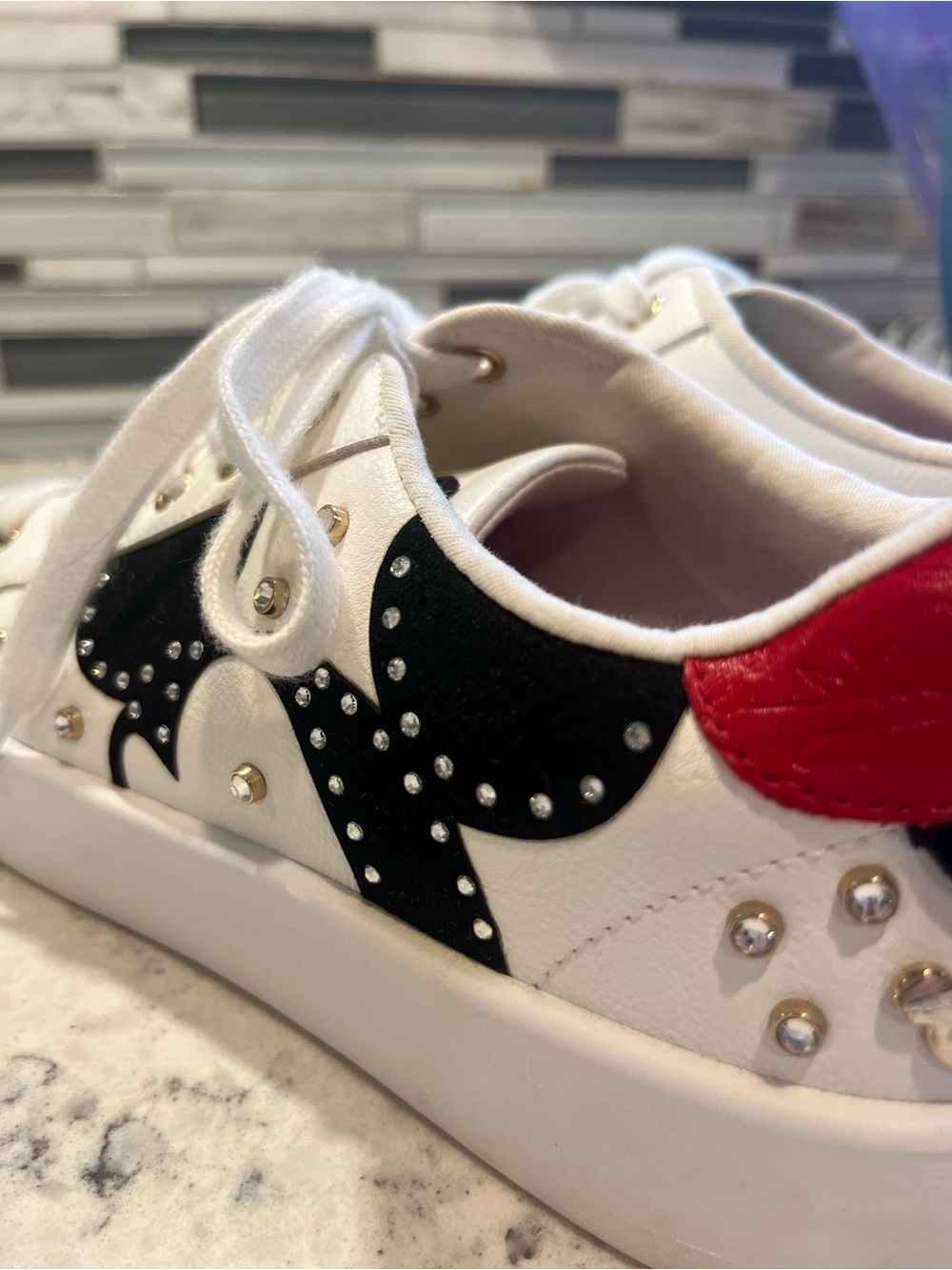 Disney X Aldo Party Mickey Sneaker Lunar New Year Collection White Size 7 1/2 - Picture 12 of 16